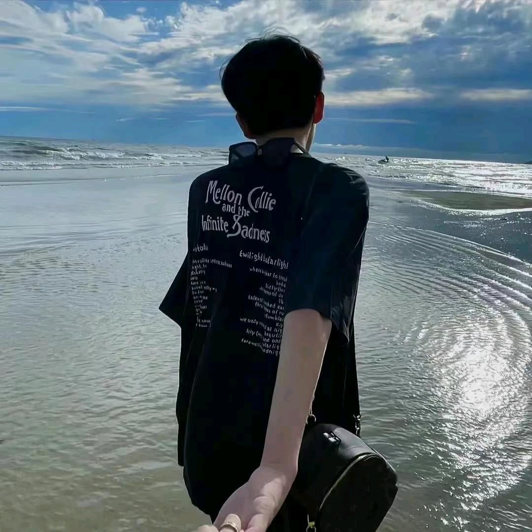 抚琴应鸟声