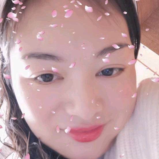 淮南凤台玉世银缘珠宝曹姐