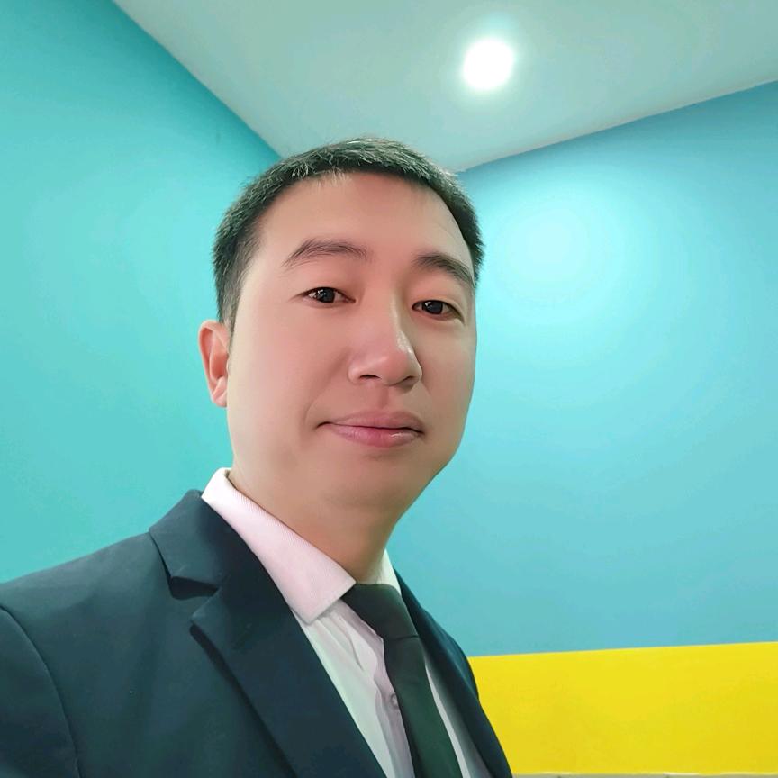 舞蹈学校的男校长