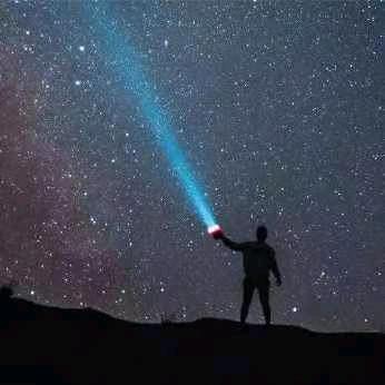星光闪闪 ✨