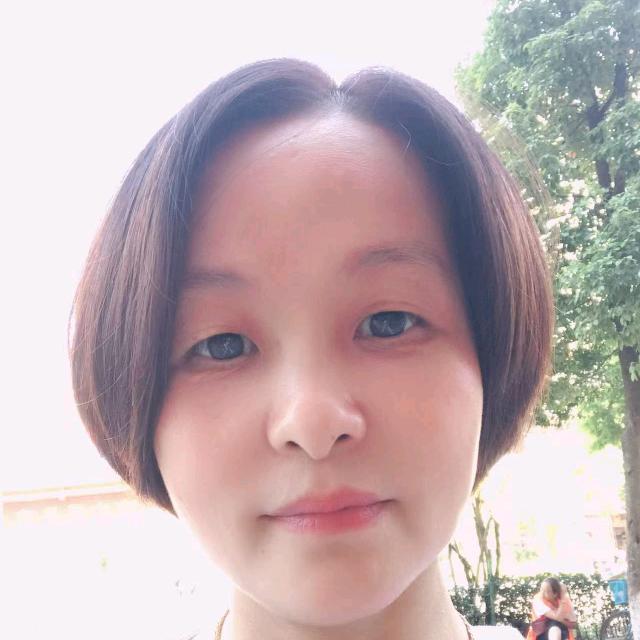 淡定华依