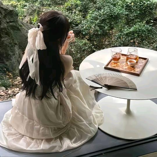 炸毛小兔ᯅ̈