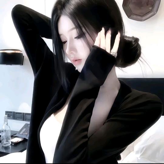 月月妖