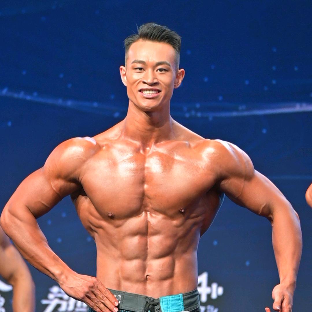 一杰还得练