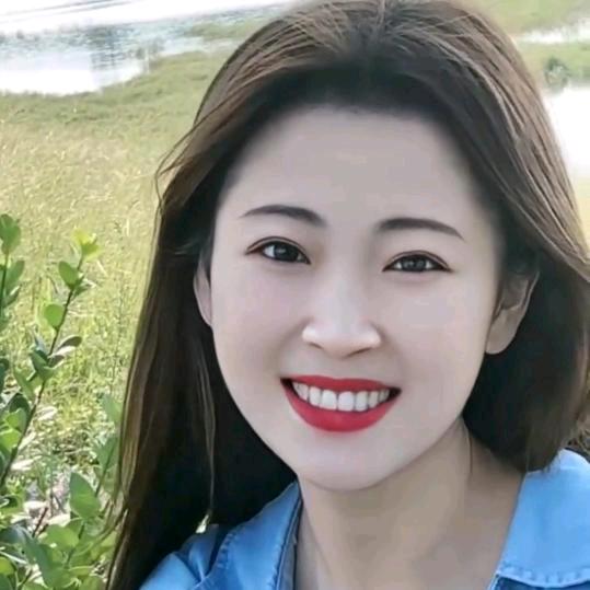 幸福奶奶上午8点48分开播