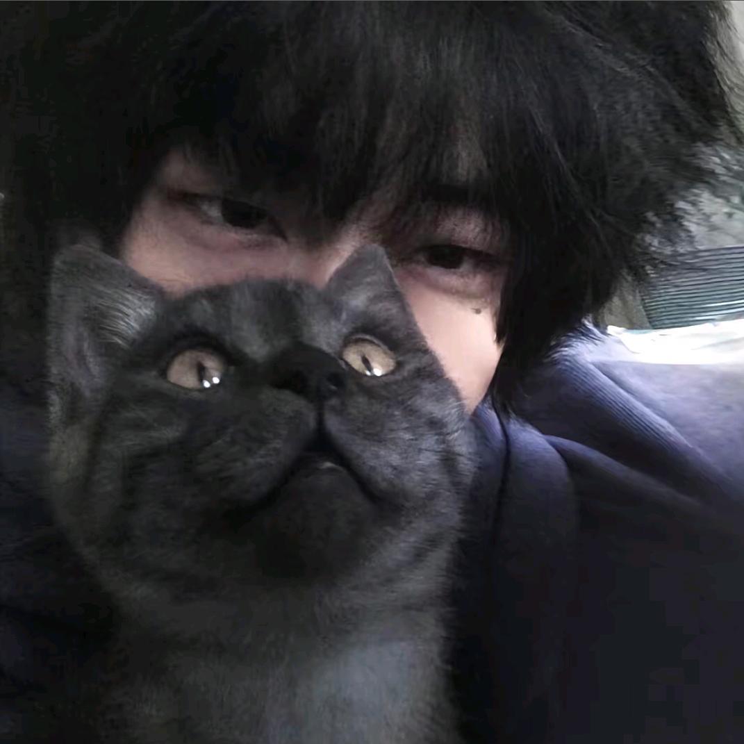 有只小鱼.