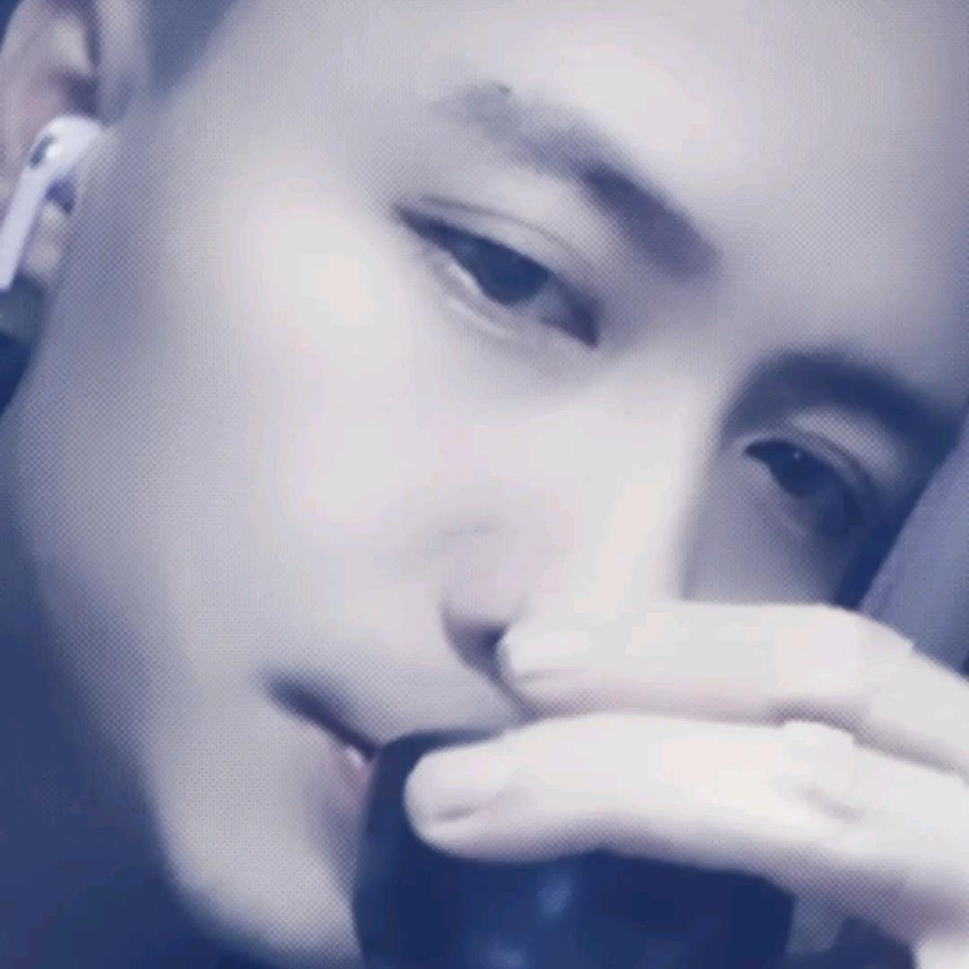 隔壁老董。。。。。