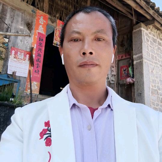 左手拉右手