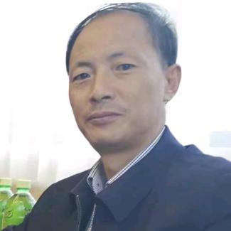 白云飞