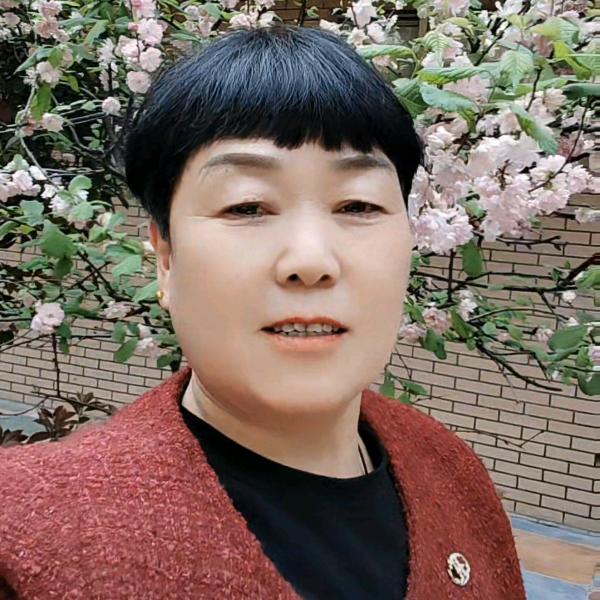 北京宏睿升商贸有限公司--绿化张姐