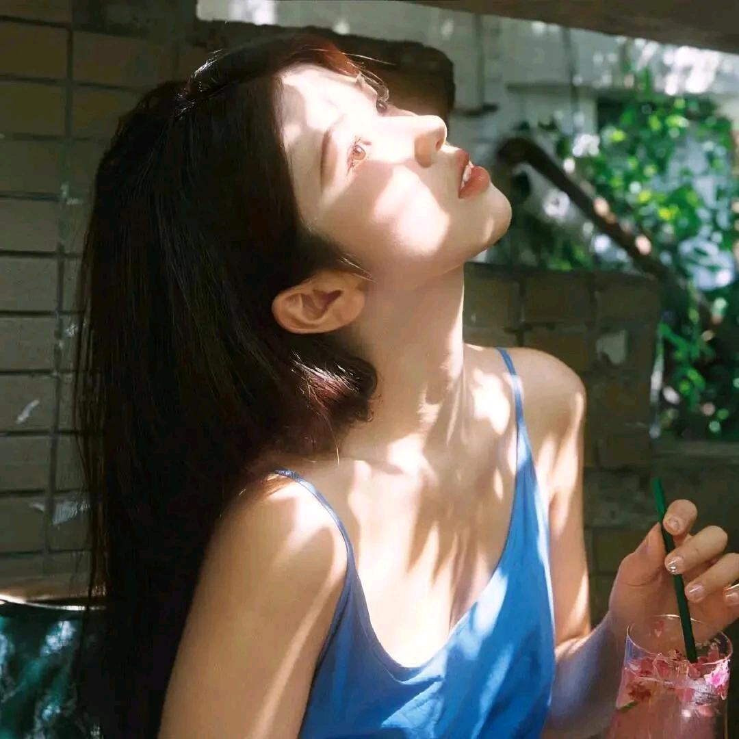 来碗香菜味的方便面