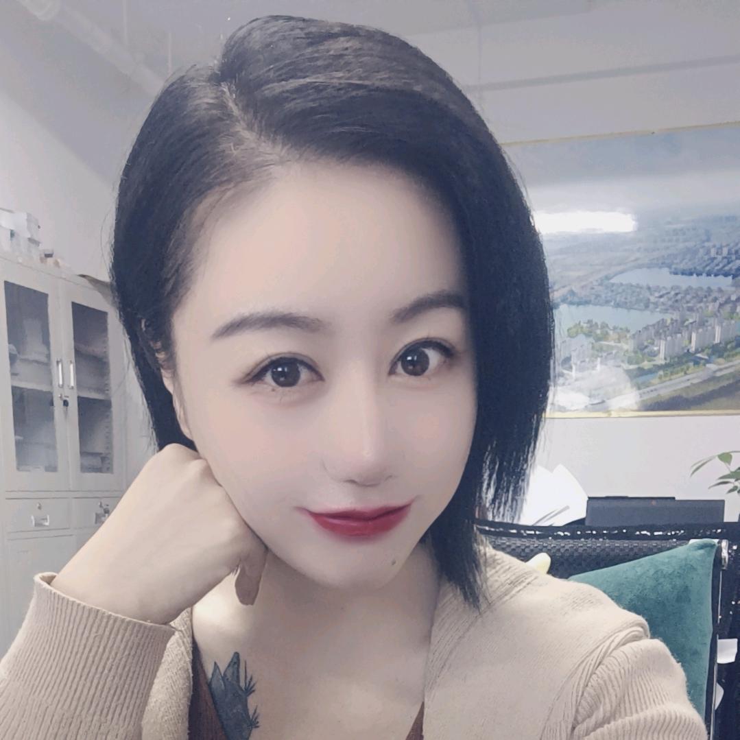 阿赢小富婆