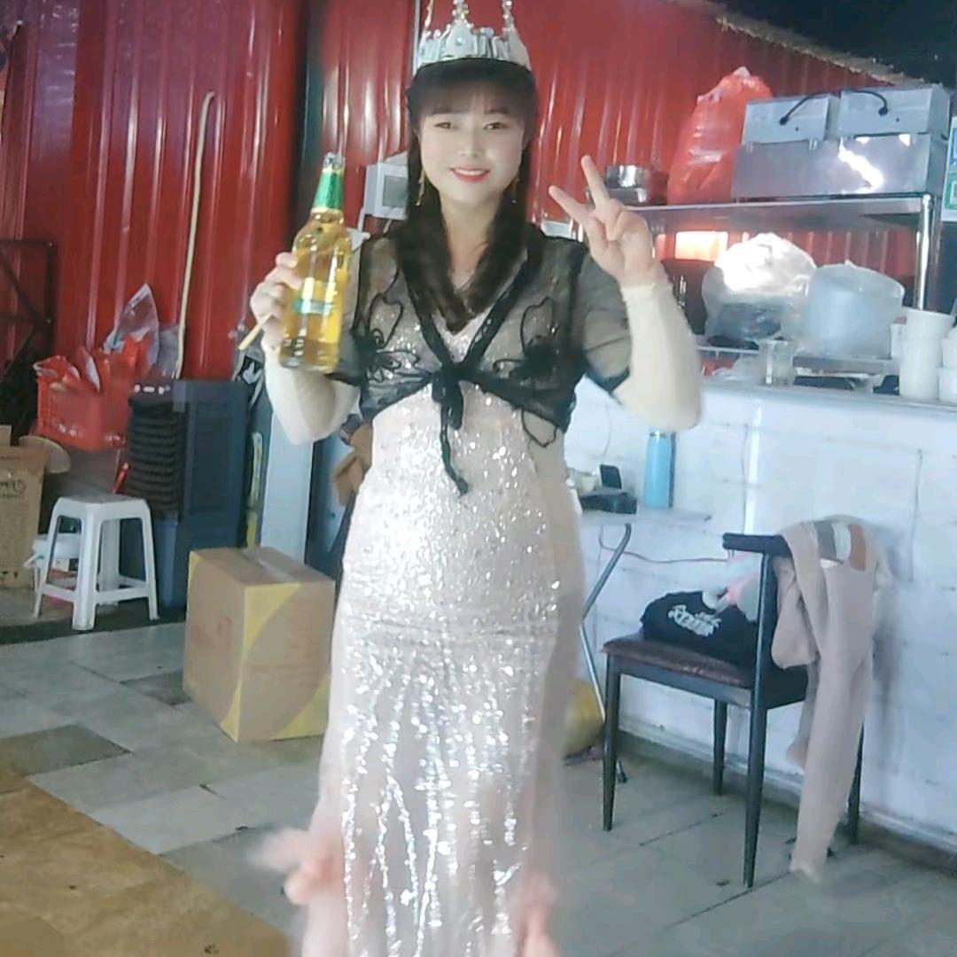 努力的英子