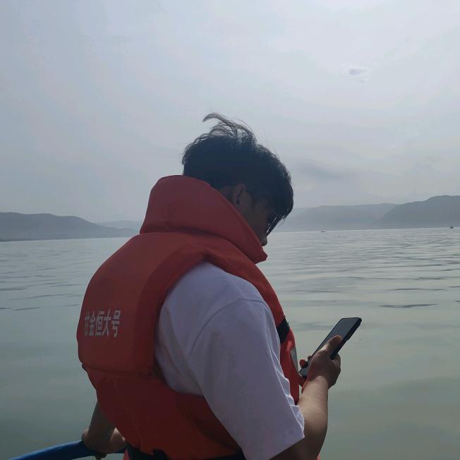 不要慌太阳下山有月光