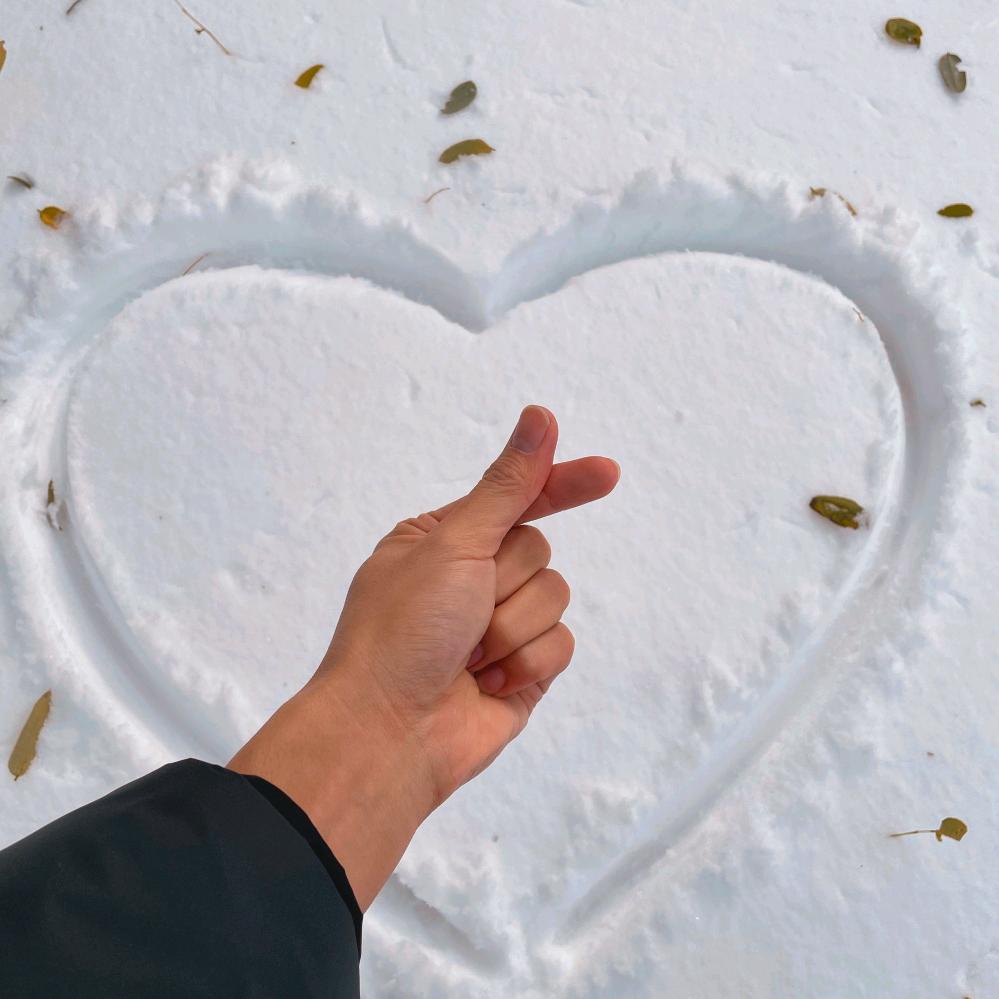 开心_猪猪ᰔᩚ爱吃辣ing