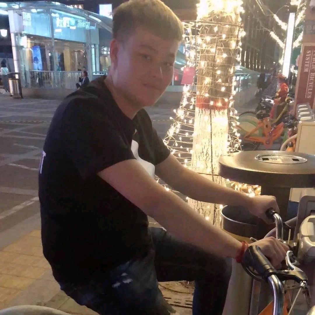 榴先生水果店泰国金枕榴莲