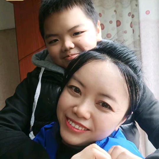 纯牛奶*⸜( •ᴗ• )⸝*