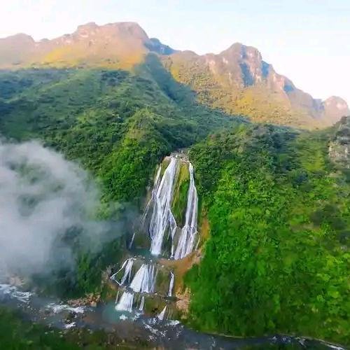 山清水秀