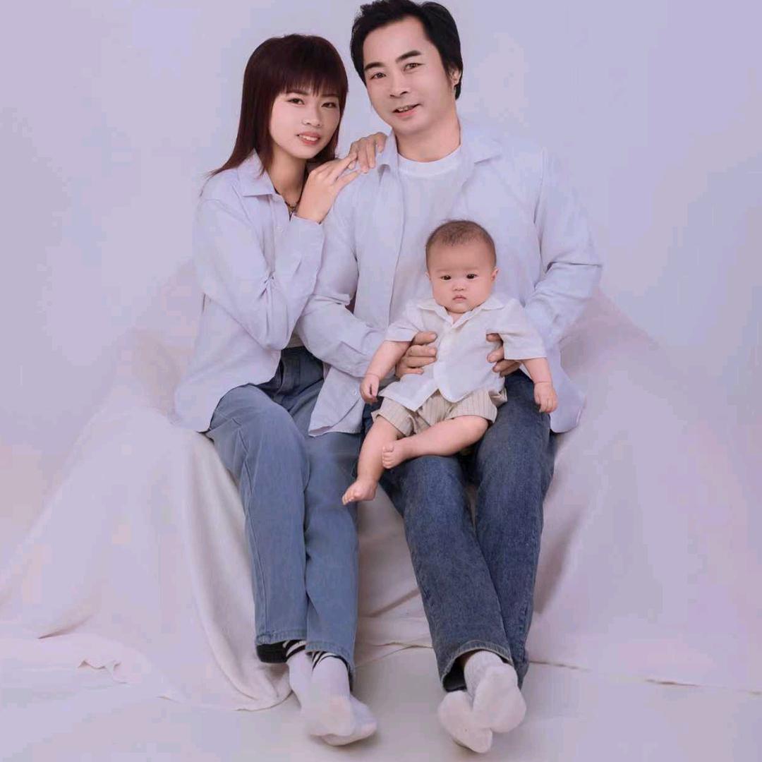 ❤️娜娜❤️  凡凡