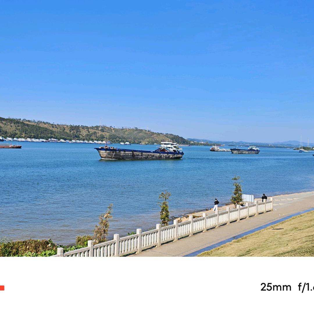 你的小衫衫呀！