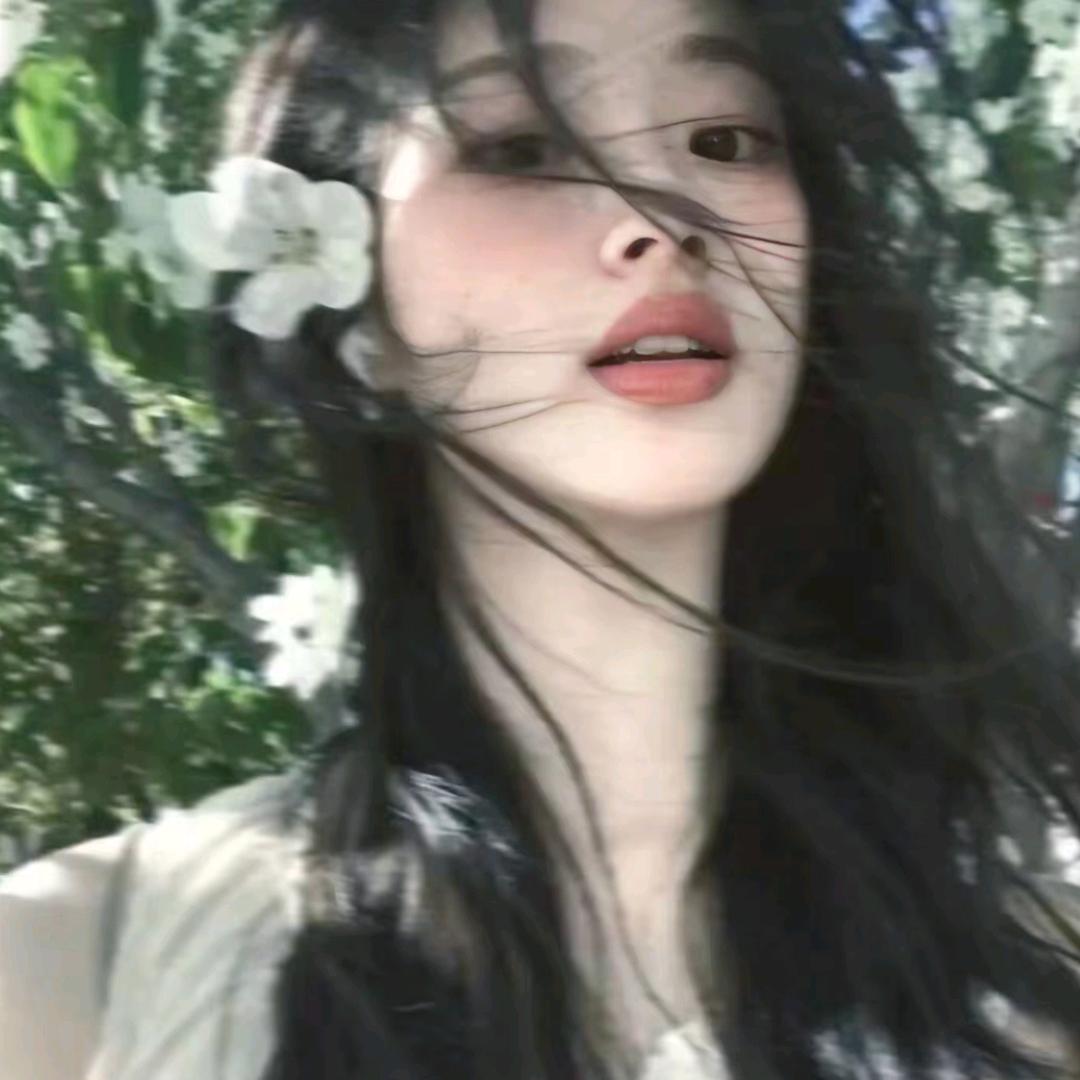 睡裙妹妹@