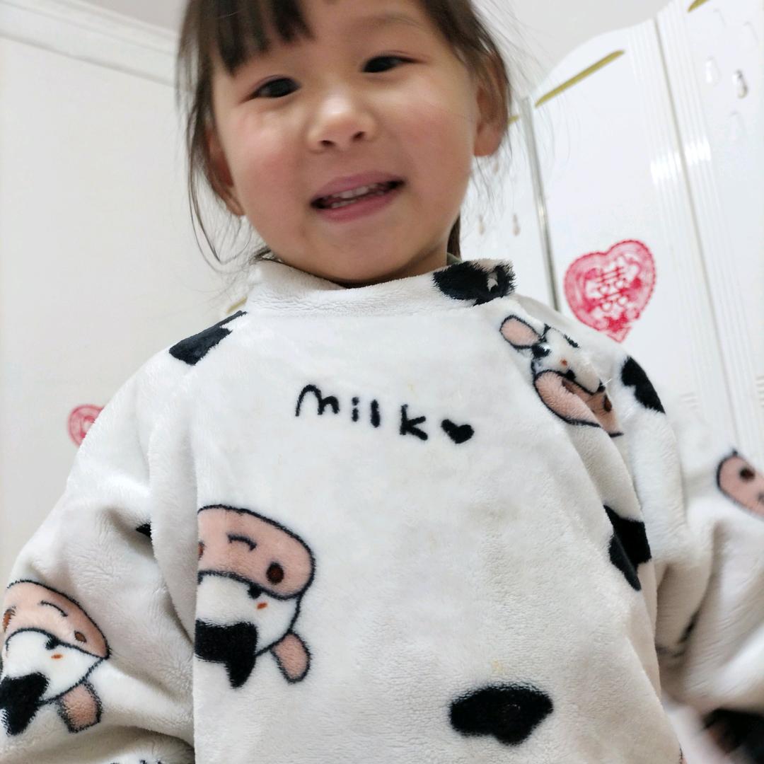 吕子默