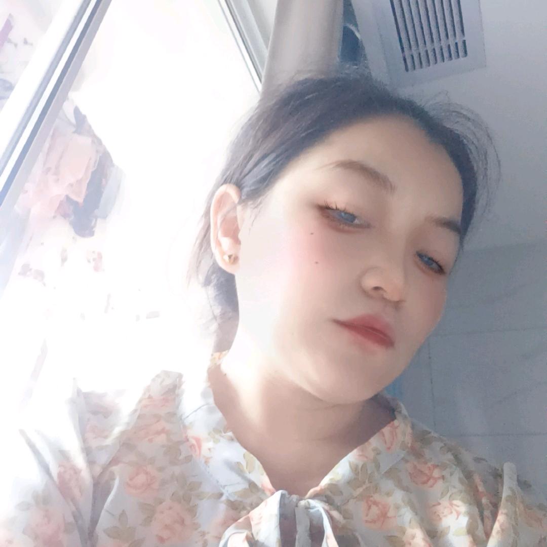可🉑爱爱的吃菜
