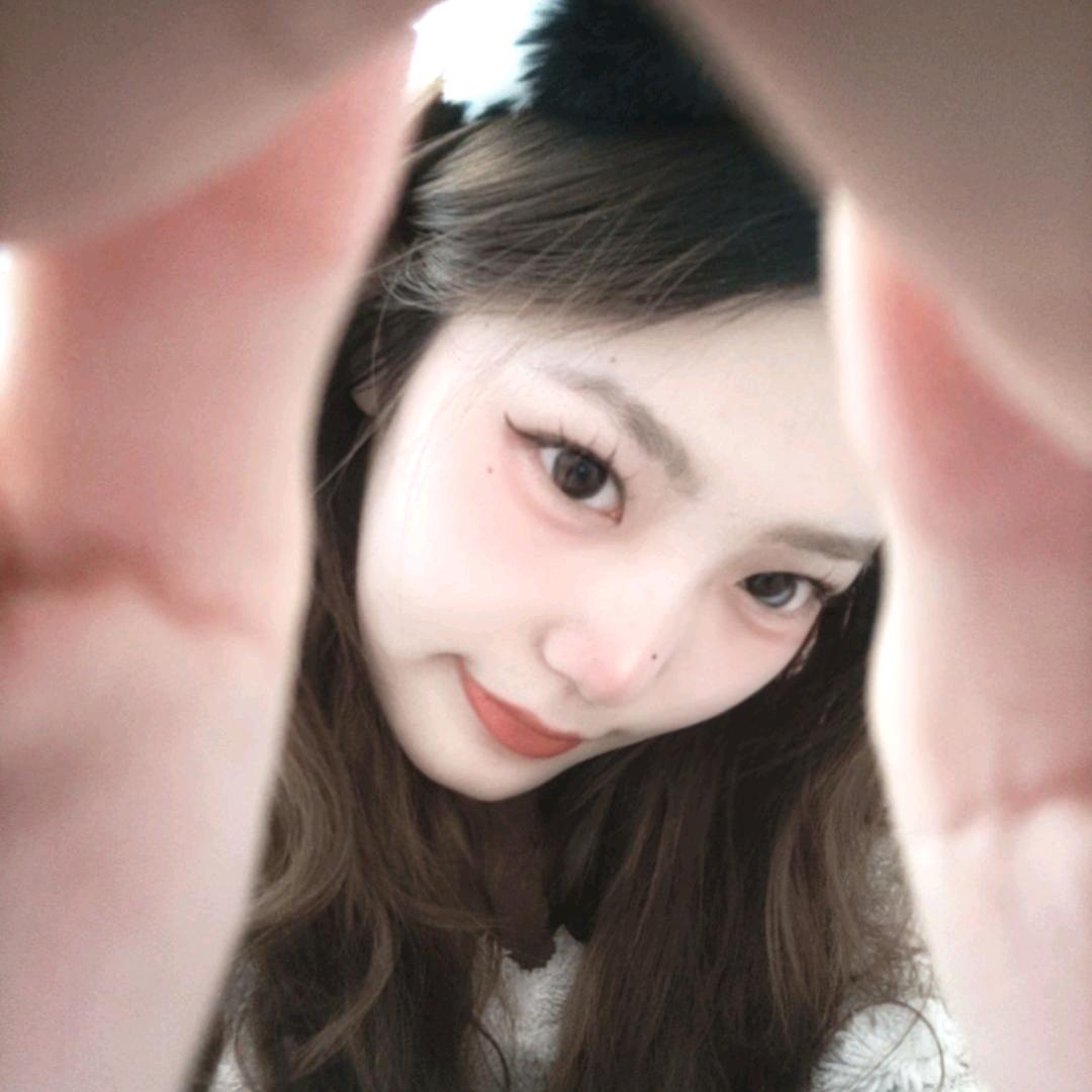 黑色小鱼🐟