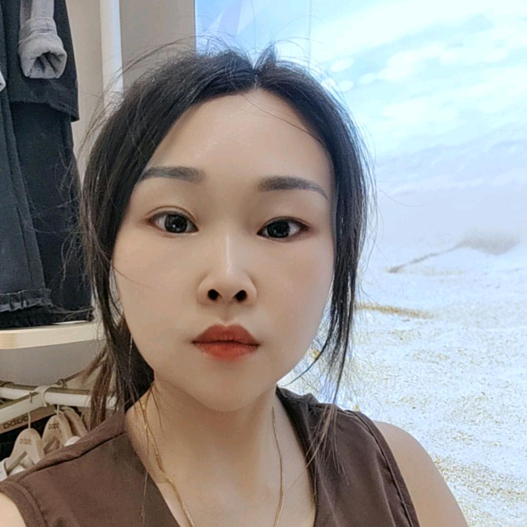 达巴童装推荐管~~米心