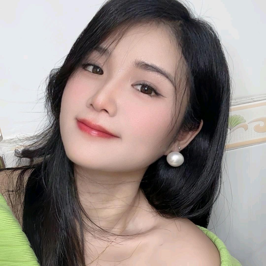珍珍.