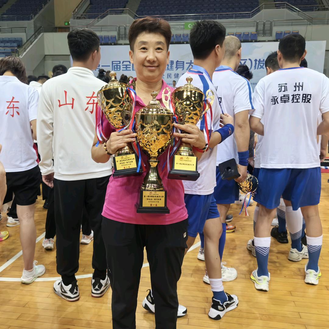 莱钢拔河教练团队