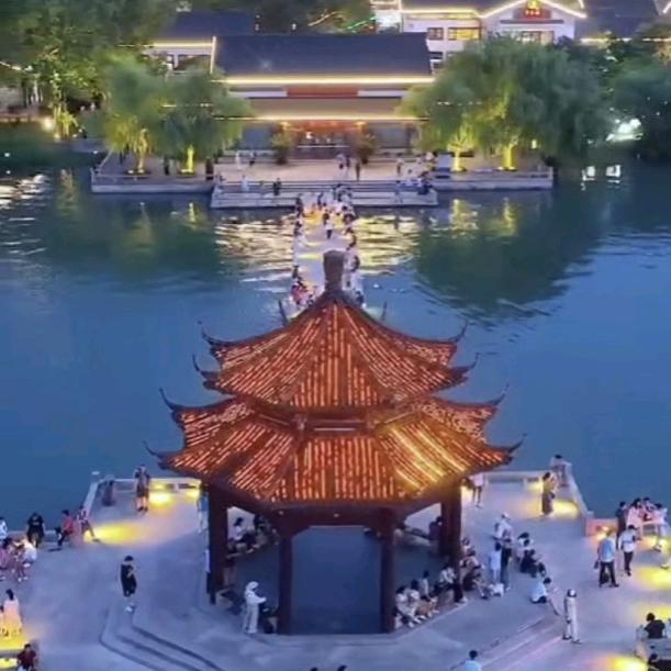 随遇而安😊