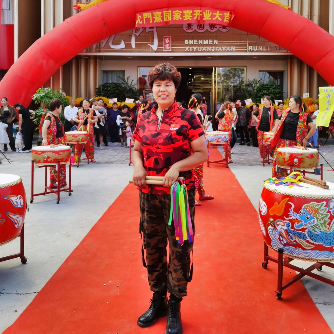 张阁舞龙香香盘鼓团 团长