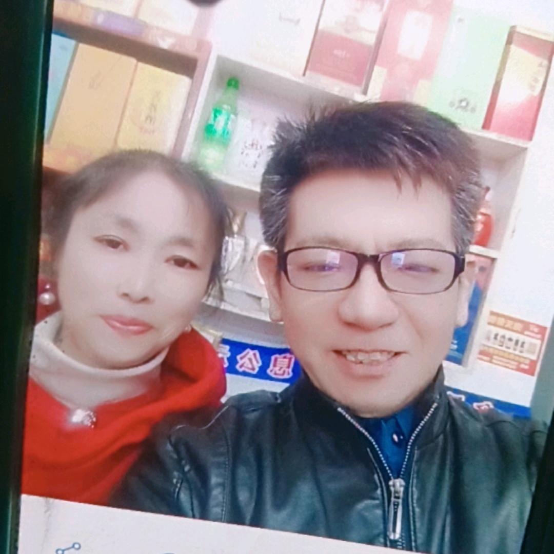 玉玉姐:每晚八点十分开播