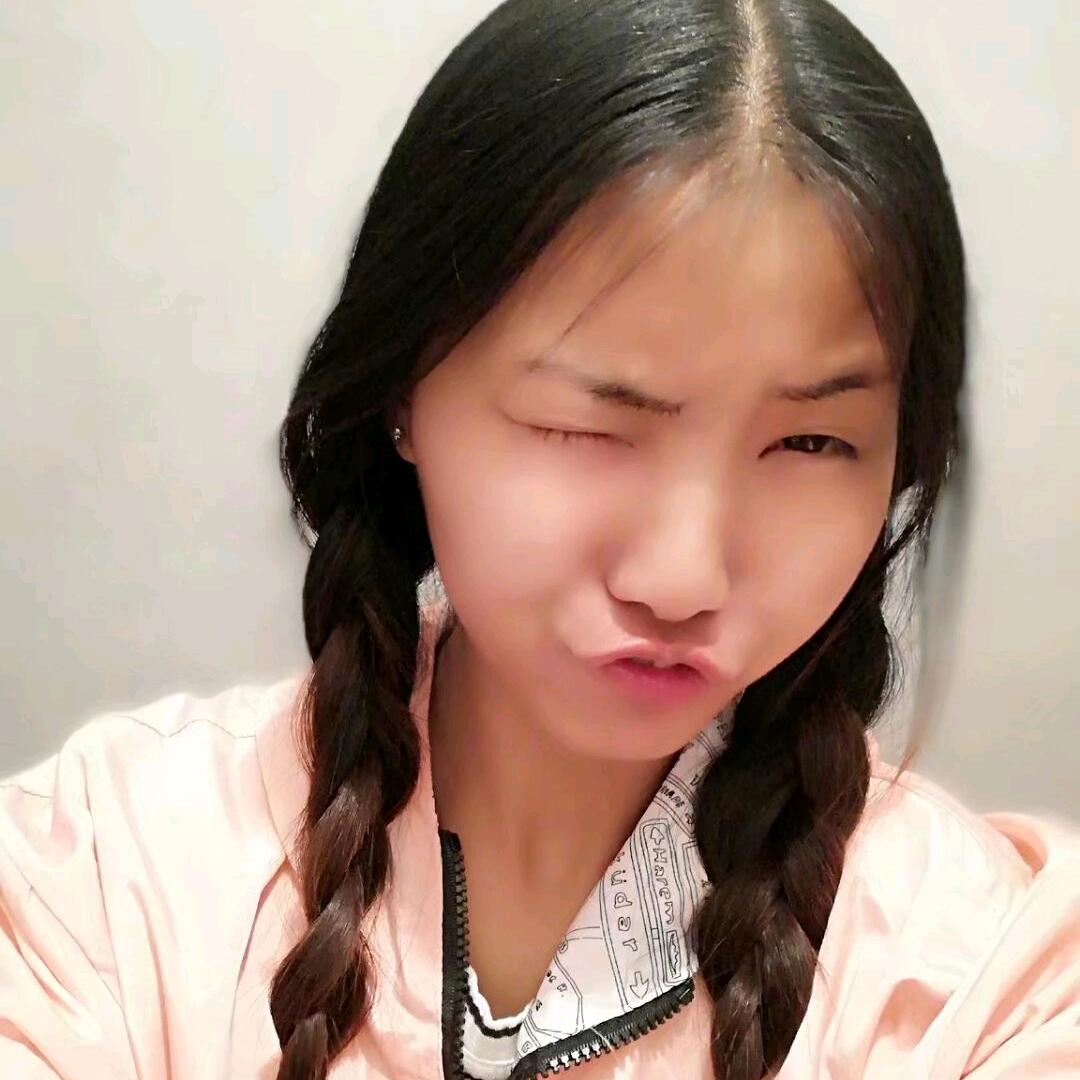 妍宝和彤宝的妈妈