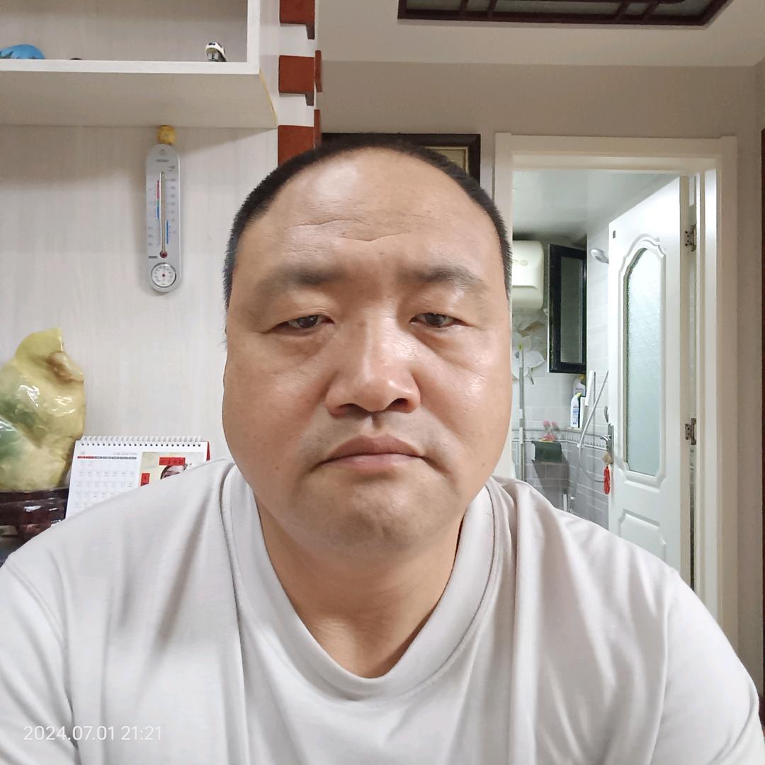 刘小勇23745104683