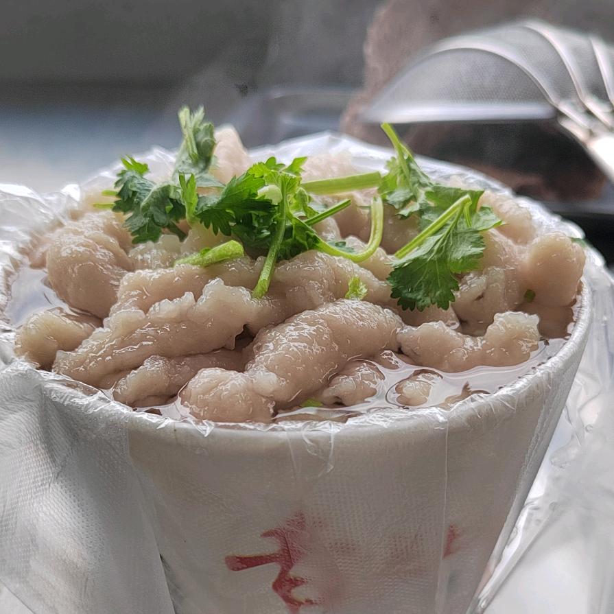 沈丘蕾蕾瘦肉丸（苹果手机店对面）