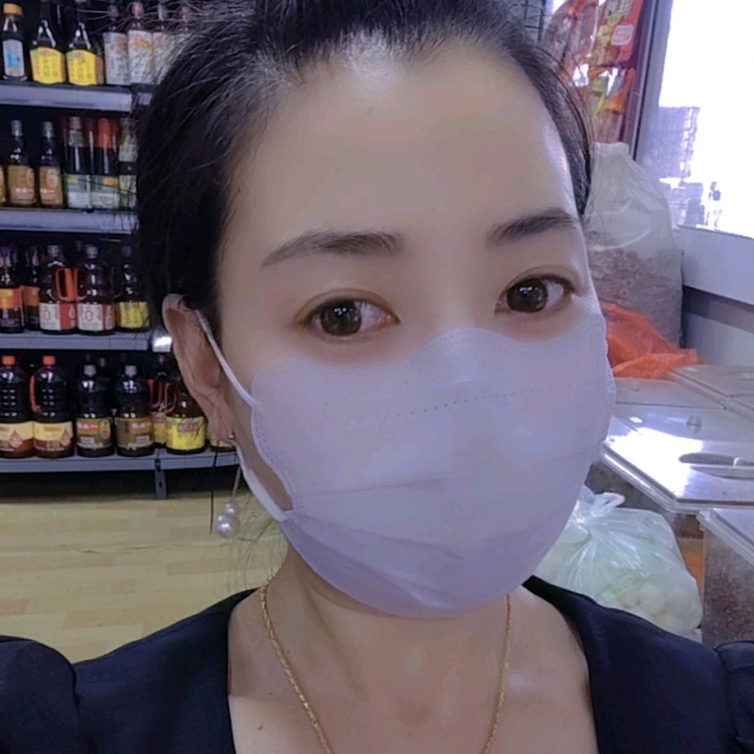 卖菜的小凤姐
