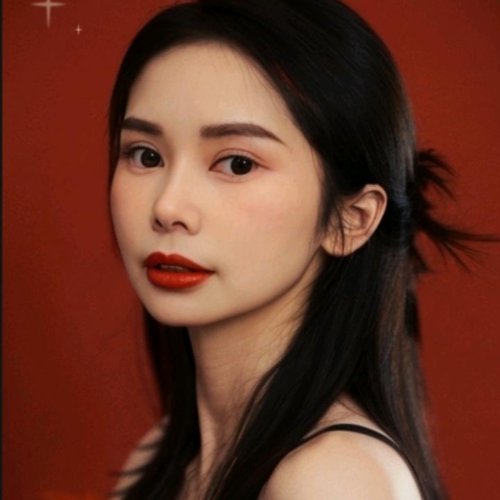 兰兰╰(*°▽°*)╯