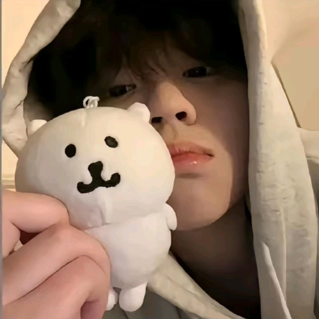 吃枇杷不吐葡萄皮