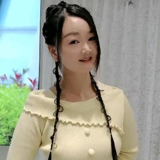 那个爱笑的女孩