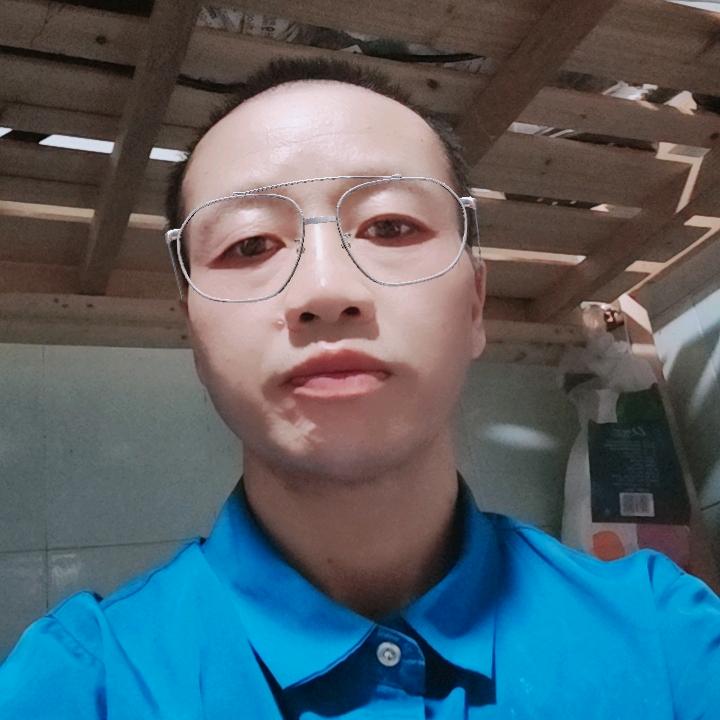 熊…不离不弃。