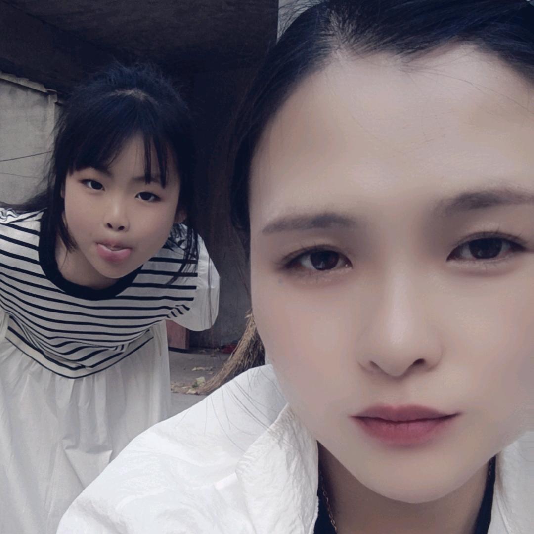 龙灿宝贝【手机摄影】