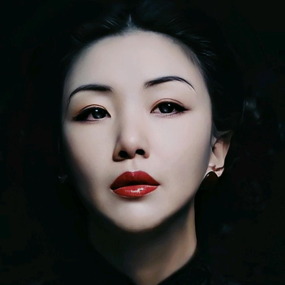 、烟不离手（骑士）