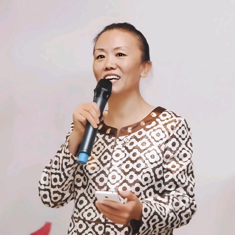洪菲