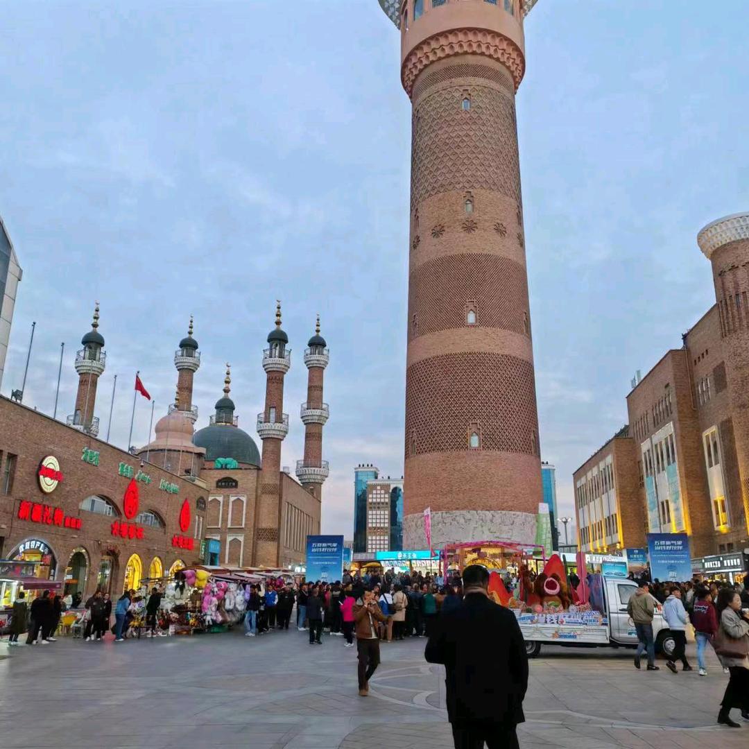 糖三角，订做防抛网护栏网