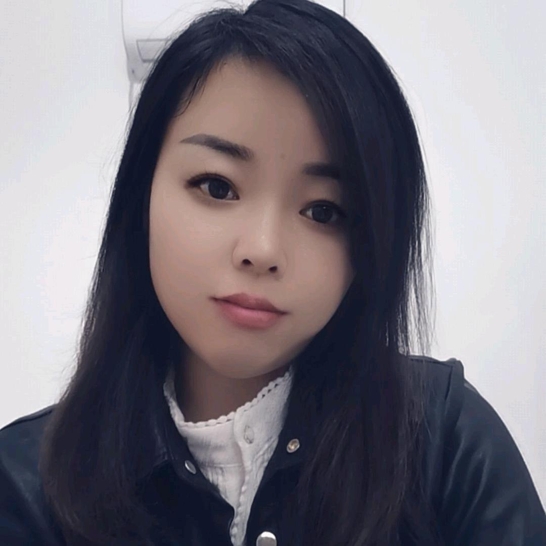 周小蛇🐍美人痣