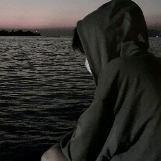 非情于故头像