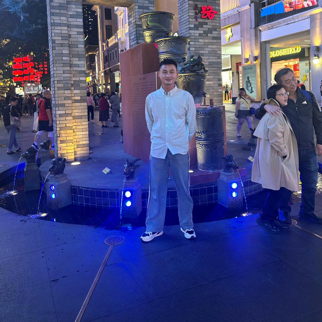 在常宁建材卖建材的大叔