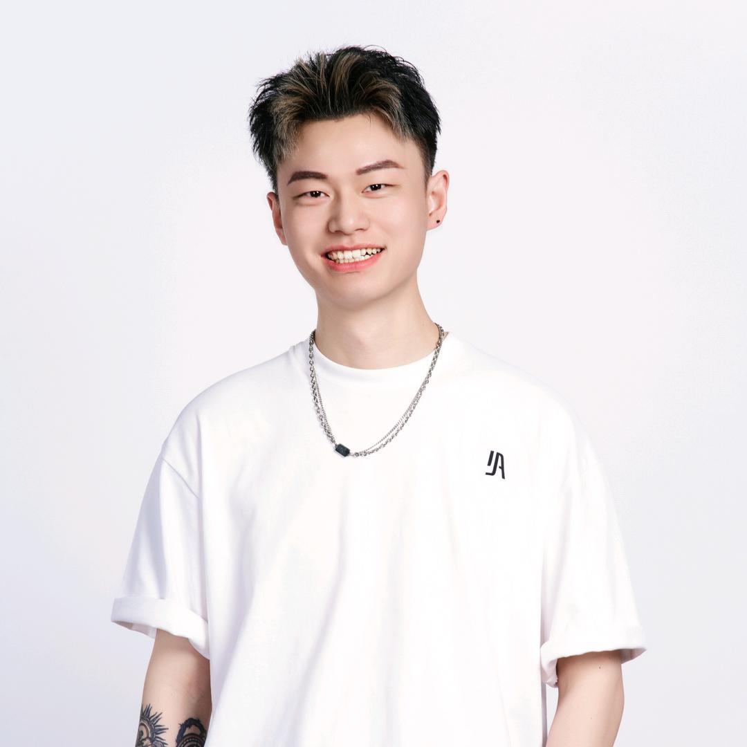 一佳温江BARBER专业设计  辉师
